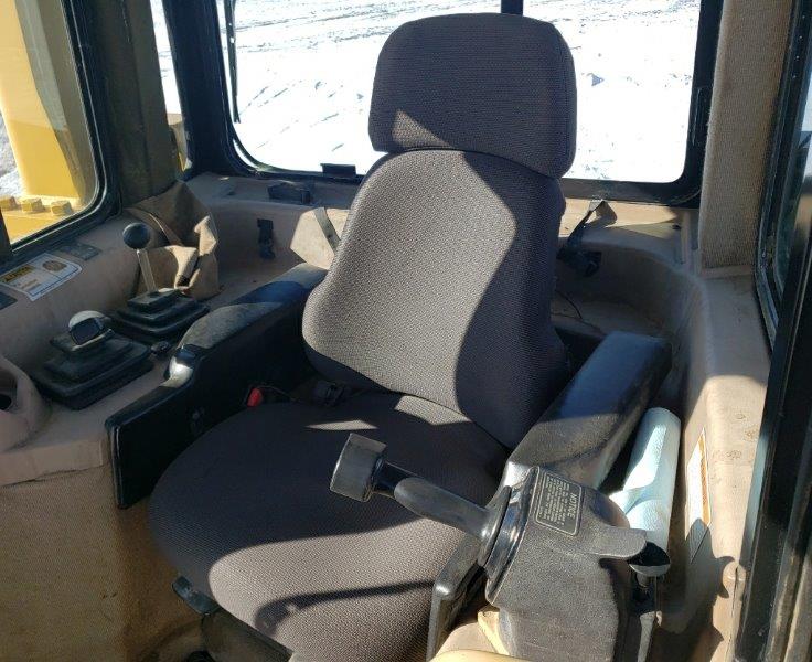  2001 CAT D7R at Conquest Equipment North Dakota