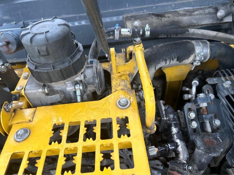  2015 KOMATSU PC290LC-10 at Conquest Equipment British Columbia