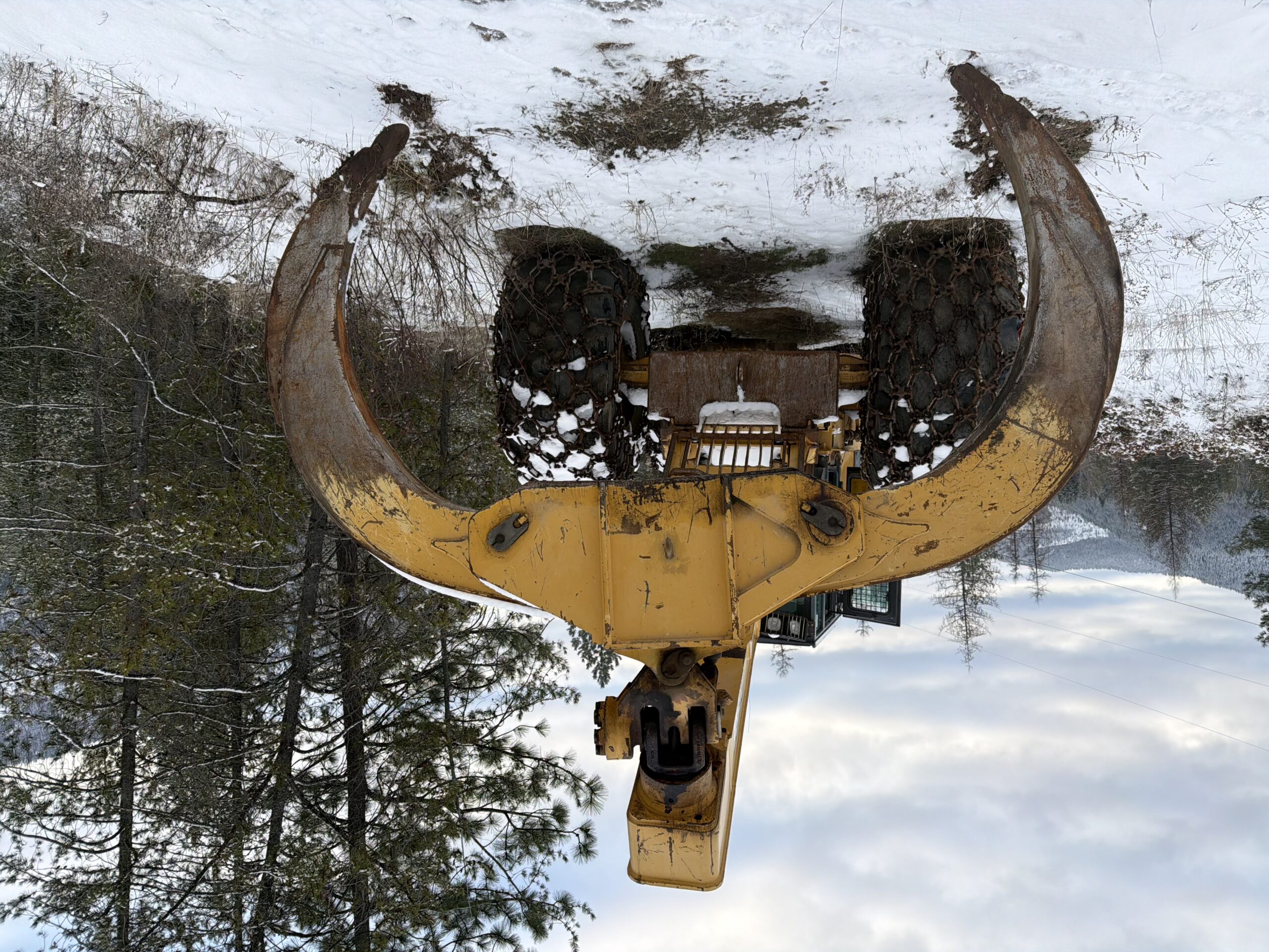  2003 DEERE 748 GIII at Conquest Equipment British Columbia