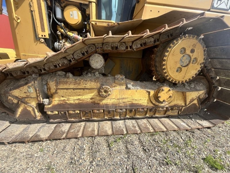  2007 CAT D6T XW at Conquest Equipment Manitoba