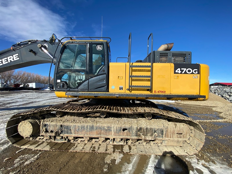  2017 DEERE 470G LC at Conquest Equipment Alberta