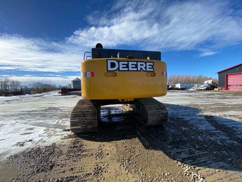  2017 DEERE 470G LC at Conquest Equipment Alberta