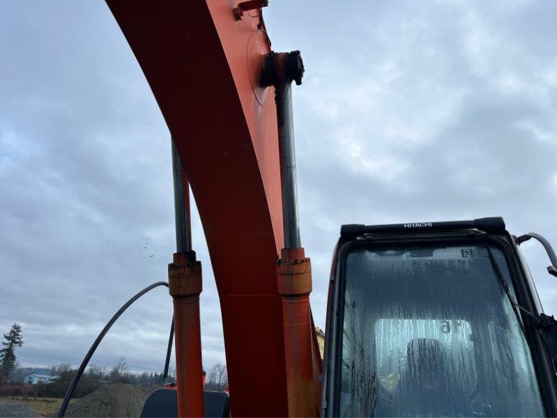  2006 HITACHI ZX200 LC at Conquest Equipment British Columbia