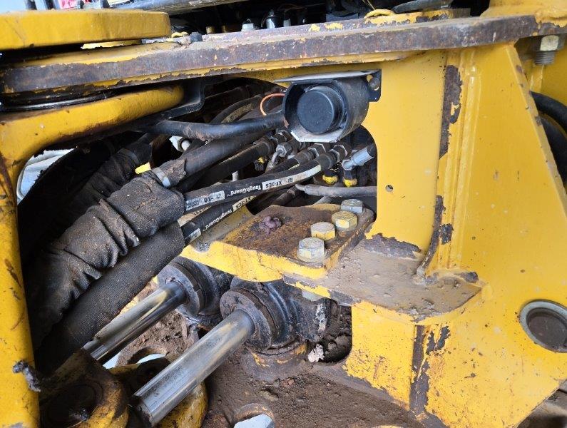  2007 CAT 420E at Conquest Equipment North Dakota