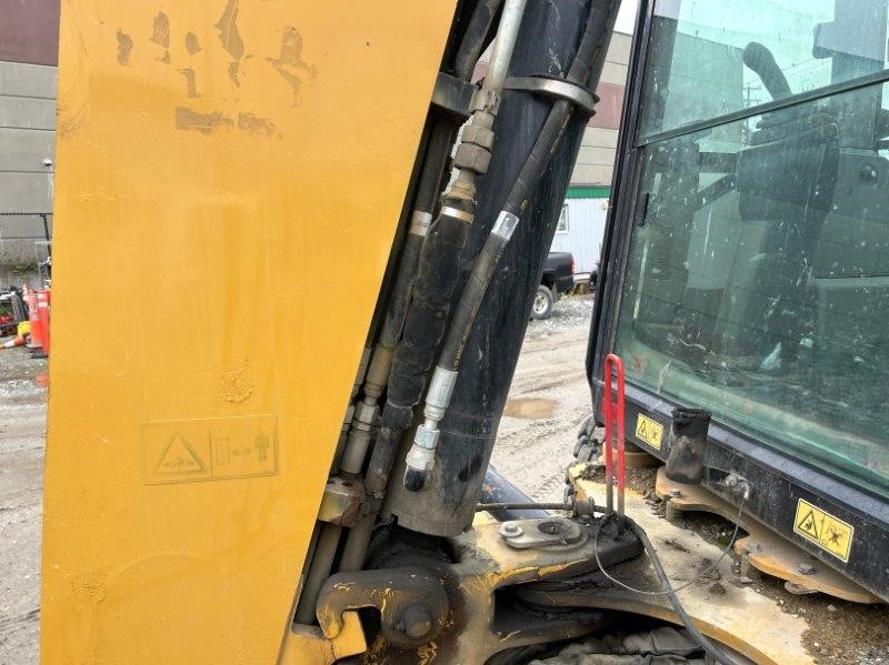  2015 CAT 430F2 at Conquest Equipment British Columbia