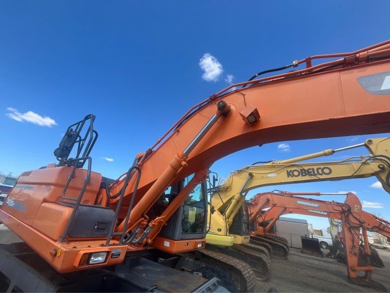  2012 Doosan DX210W at Conquest Equipment Saskatchewan