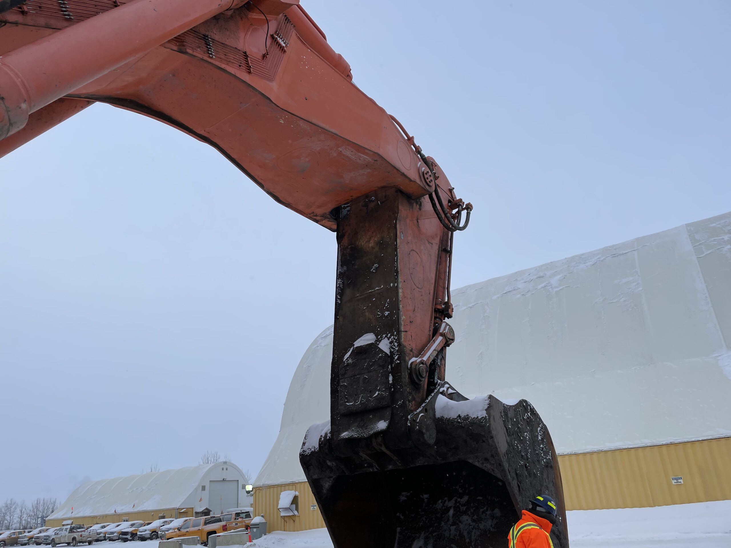  2011 HITACHI EX1900-6 at Conquest Equipment Alberta