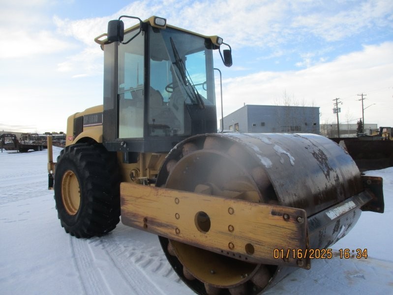  2002 CAT CP563D at Conquest Equipment Alberta