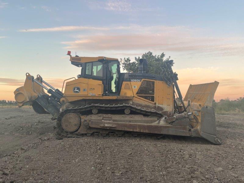  2018 DEERE 1050K at Conquest Equipment Montana