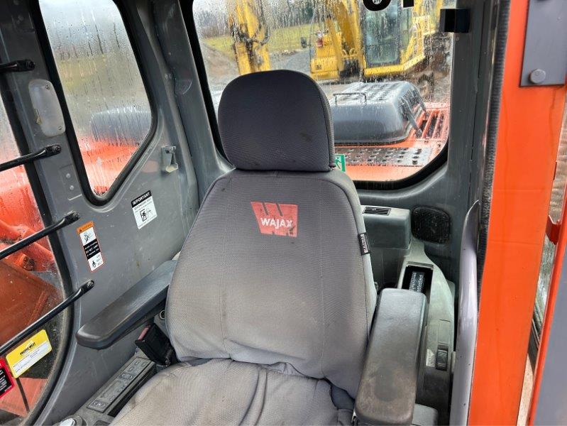  2006 HITACHI ZX200 LC at Conquest Equipment British Columbia