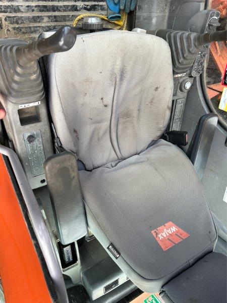  2006 HITACHI ZX200 LC at Conquest Equipment British Columbia