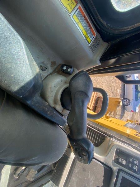  2014 CAT D6T XW at Conquest Equipment Saskatchewan