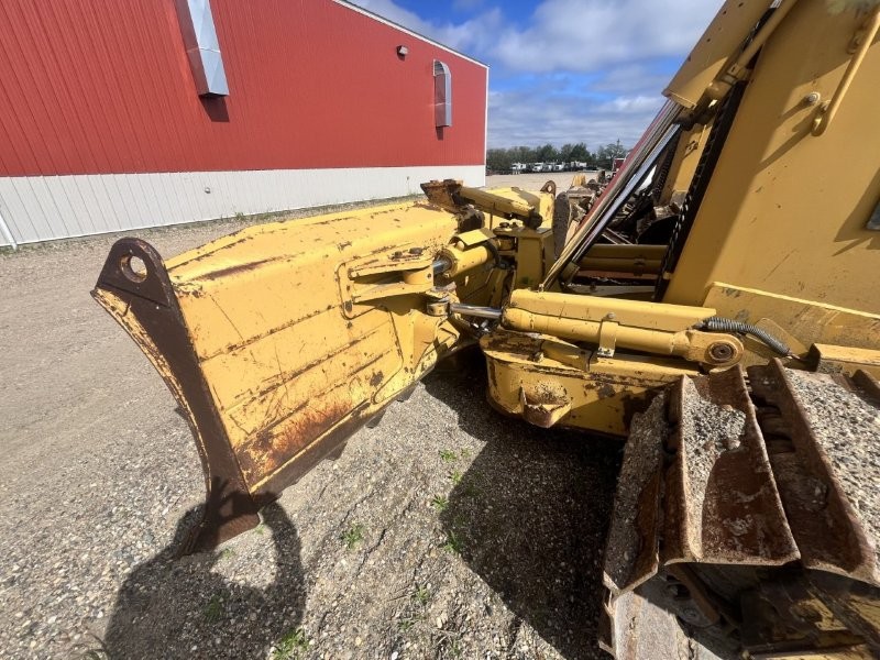  2007 CAT D6T XW at Conquest Equipment Manitoba