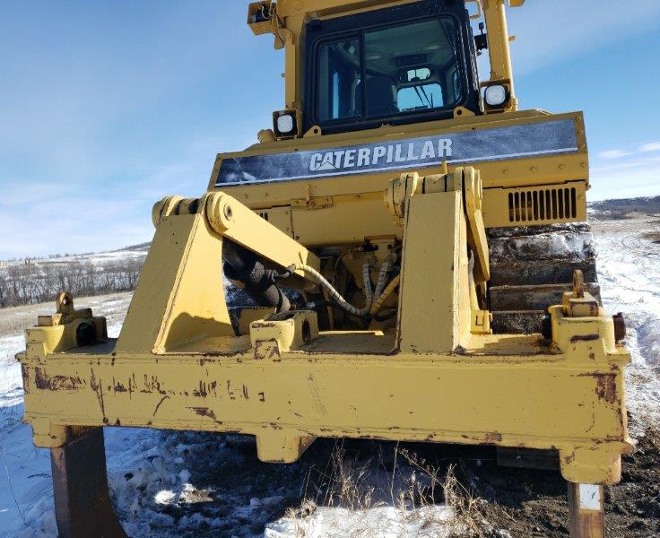  2001 CAT D7R at Conquest Equipment North Dakota