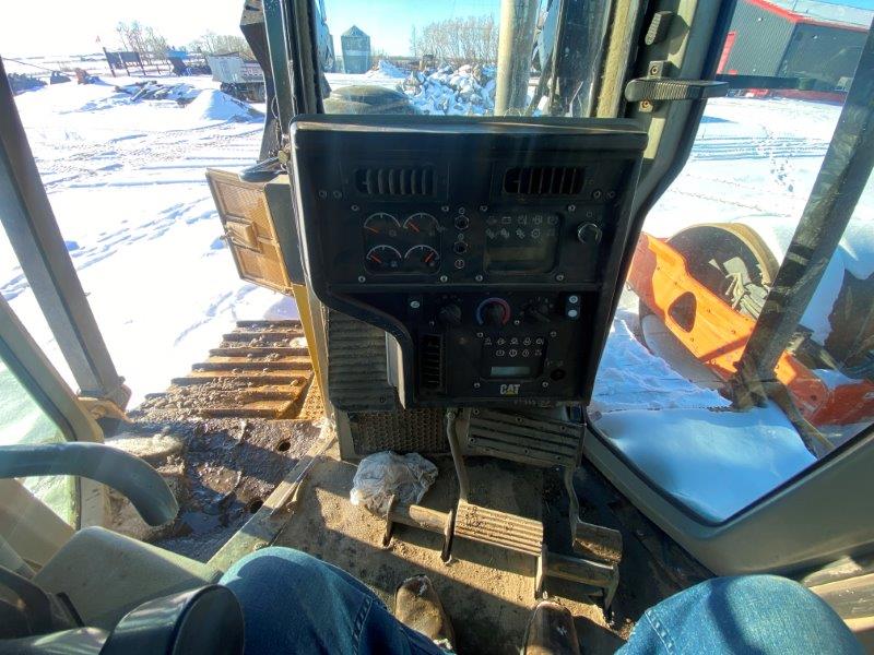  2006 CAT D6R LGP III at Conquest Equipment Alberta