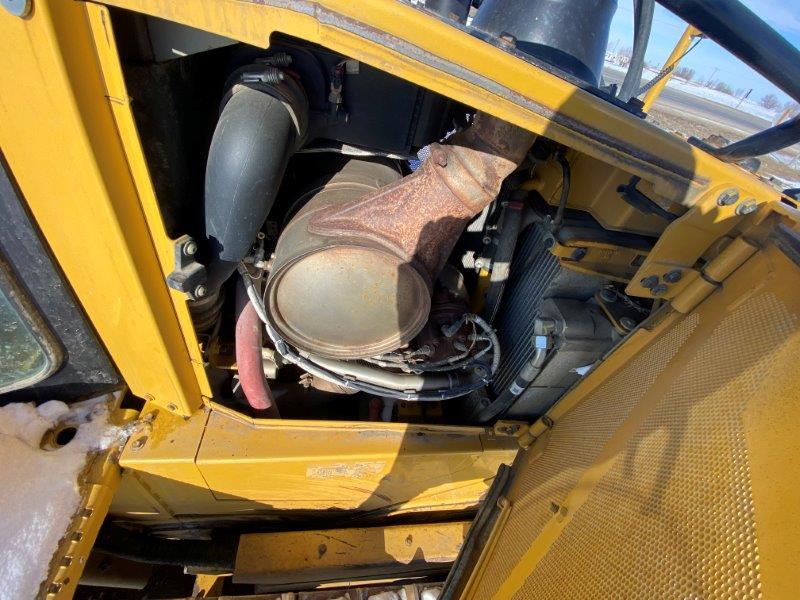  2014 CAT D6T LGP at Conquest Equipment Saskatchewan