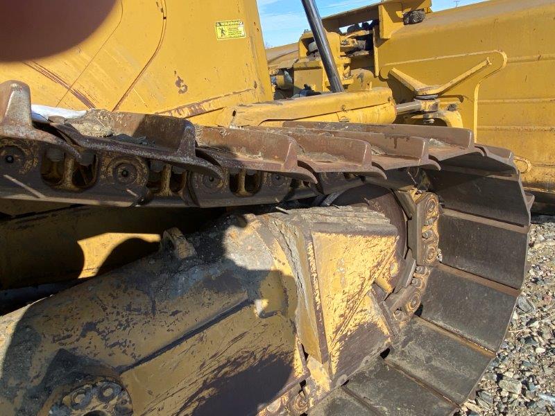  2014 CAT D6T LGP at Conquest Equipment Saskatchewan