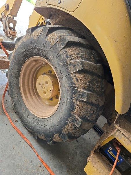  2007 CAT 420E at Conquest Equipment North Dakota