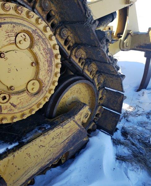  2001 CAT D7R at Conquest Equipment North Dakota