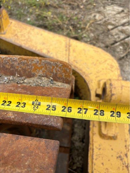  2017 CAT D8T at Conquest Equipment Alberta