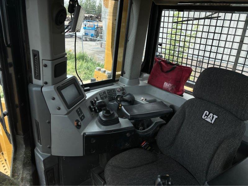  2017 CAT D8T at Conquest Equipment Alberta