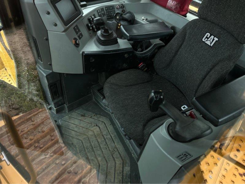  2017 CAT D8T at Conquest Equipment Alberta