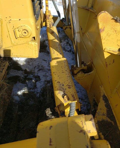  2001 CAT D7R at Conquest Equipment North Dakota