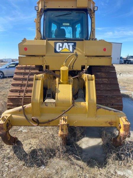  2014 CAT D6T XW at Conquest Equipment Saskatchewan