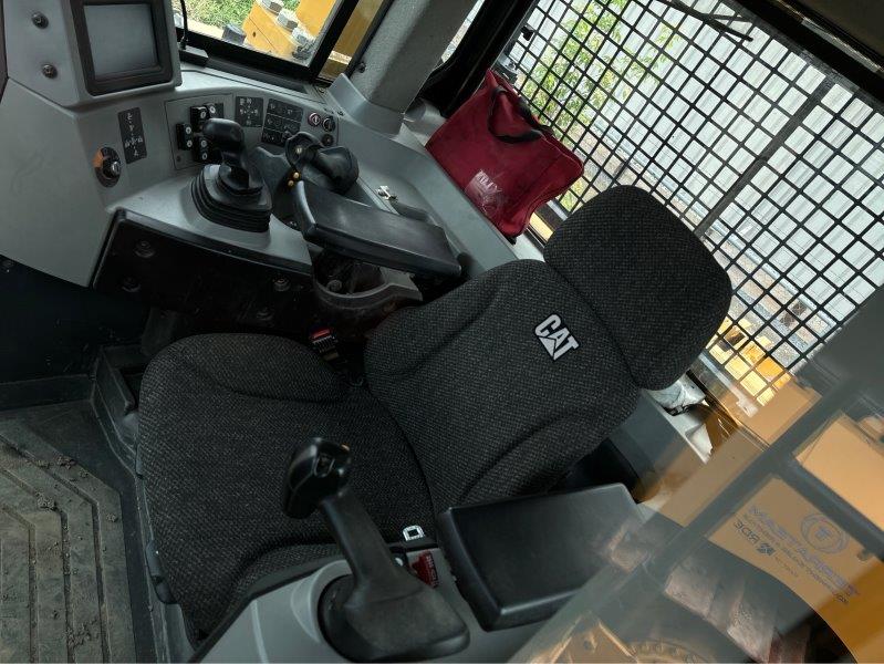  2017 CAT D8T at Conquest Equipment Alberta