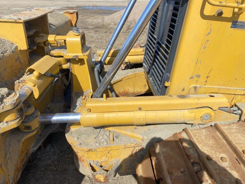  2014 CAT D6T XW at Conquest Equipment Saskatchewan