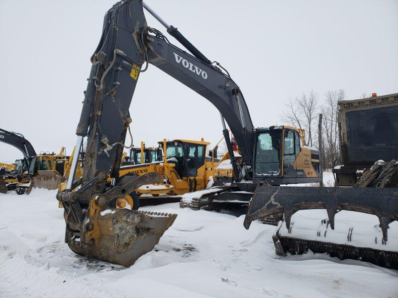  2015 VOLVO EC300EL at Conquest Equipment Saskatchewan