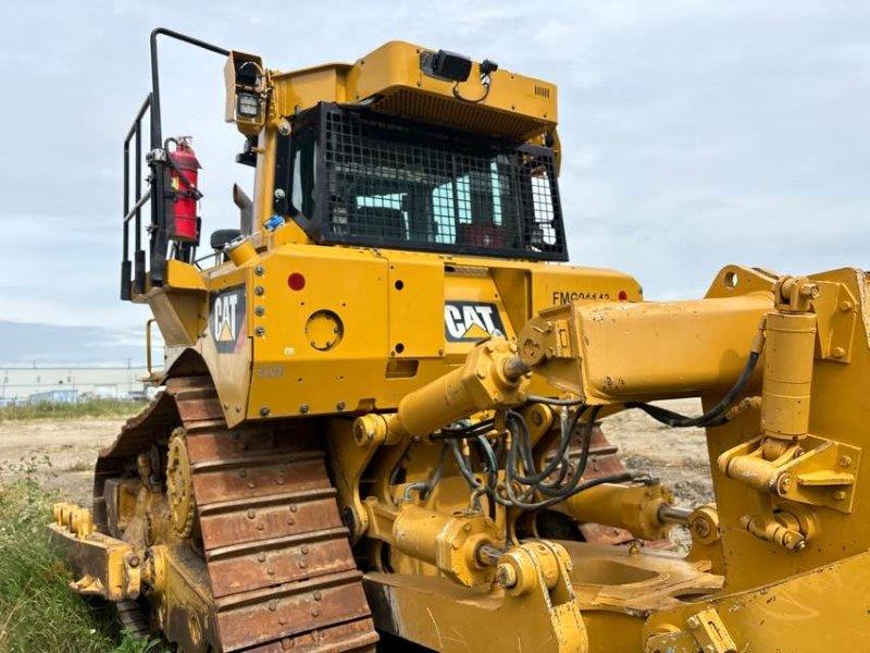  2017 CAT D8T at Conquest Equipment Alberta