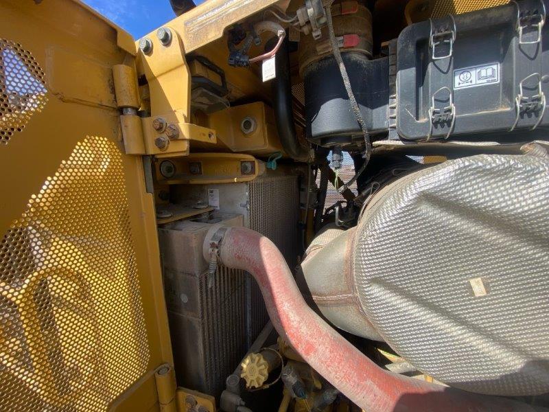  2014 CAT D6T XW at Conquest Equipment Saskatchewan