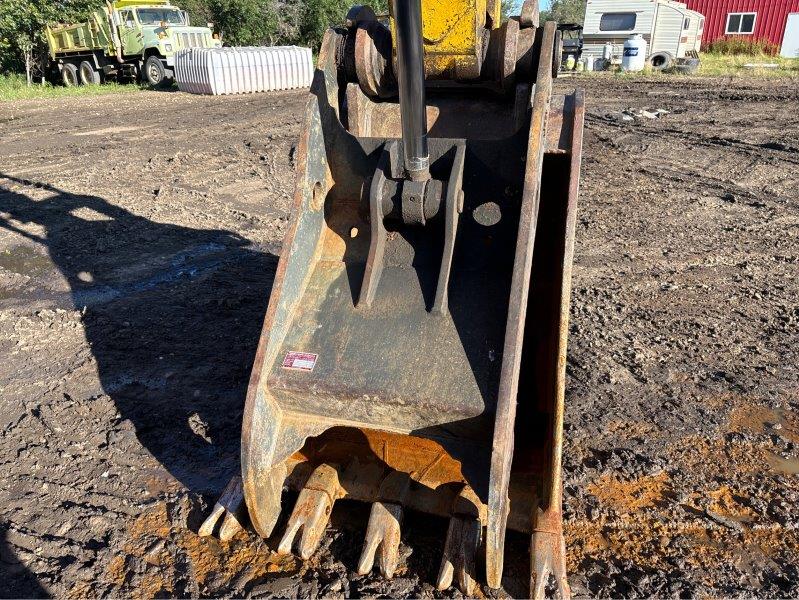  2011 KOMATSU PC270 LC-8 at Conquest Equipment Alberta