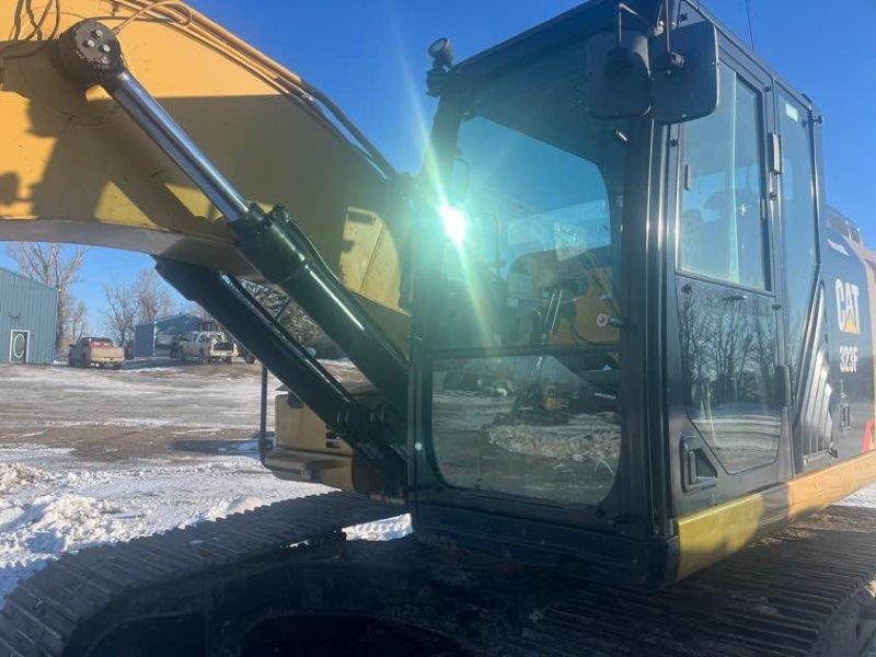  2014 CAT 323F L at Conquest Equipment Saskatchewan