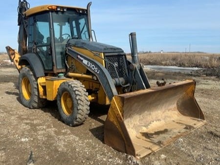  2008 DEERE SJ310 at Conquest Equipment Manitoba