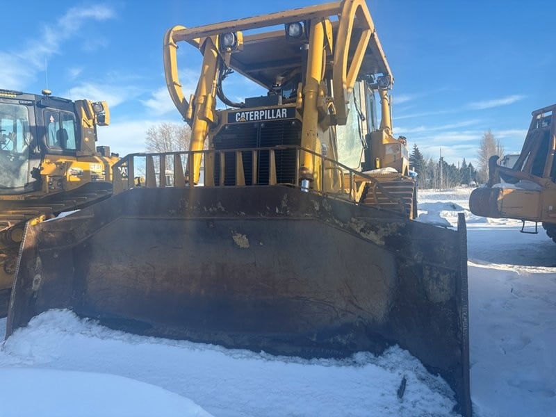  2005 CAT D8T at Conquest Equipment Saskatchewan