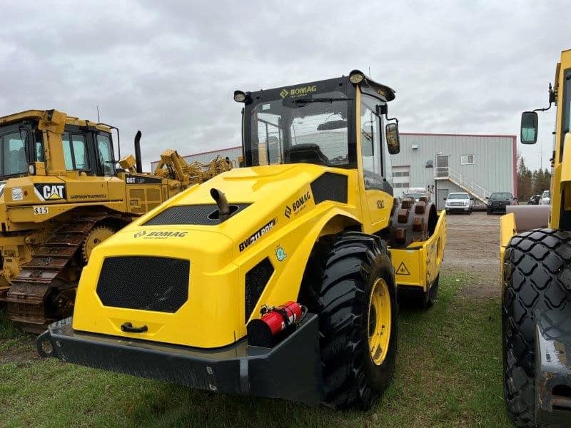  2020 Bomag BW211PDH-5 at Conquest Equipment Saskatchewan