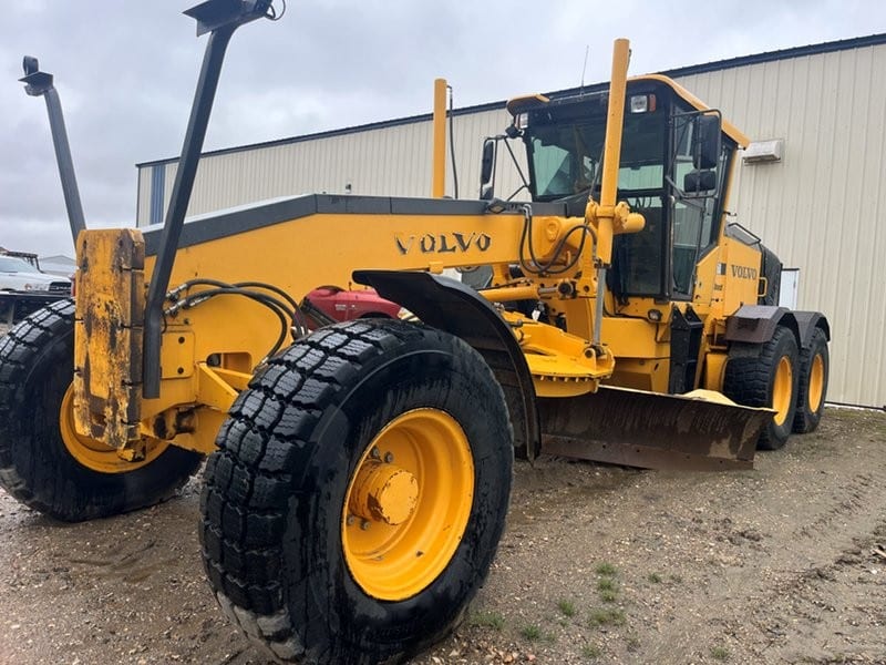  2009 VOLVO G960 at Conquest Equipment Manitoba
