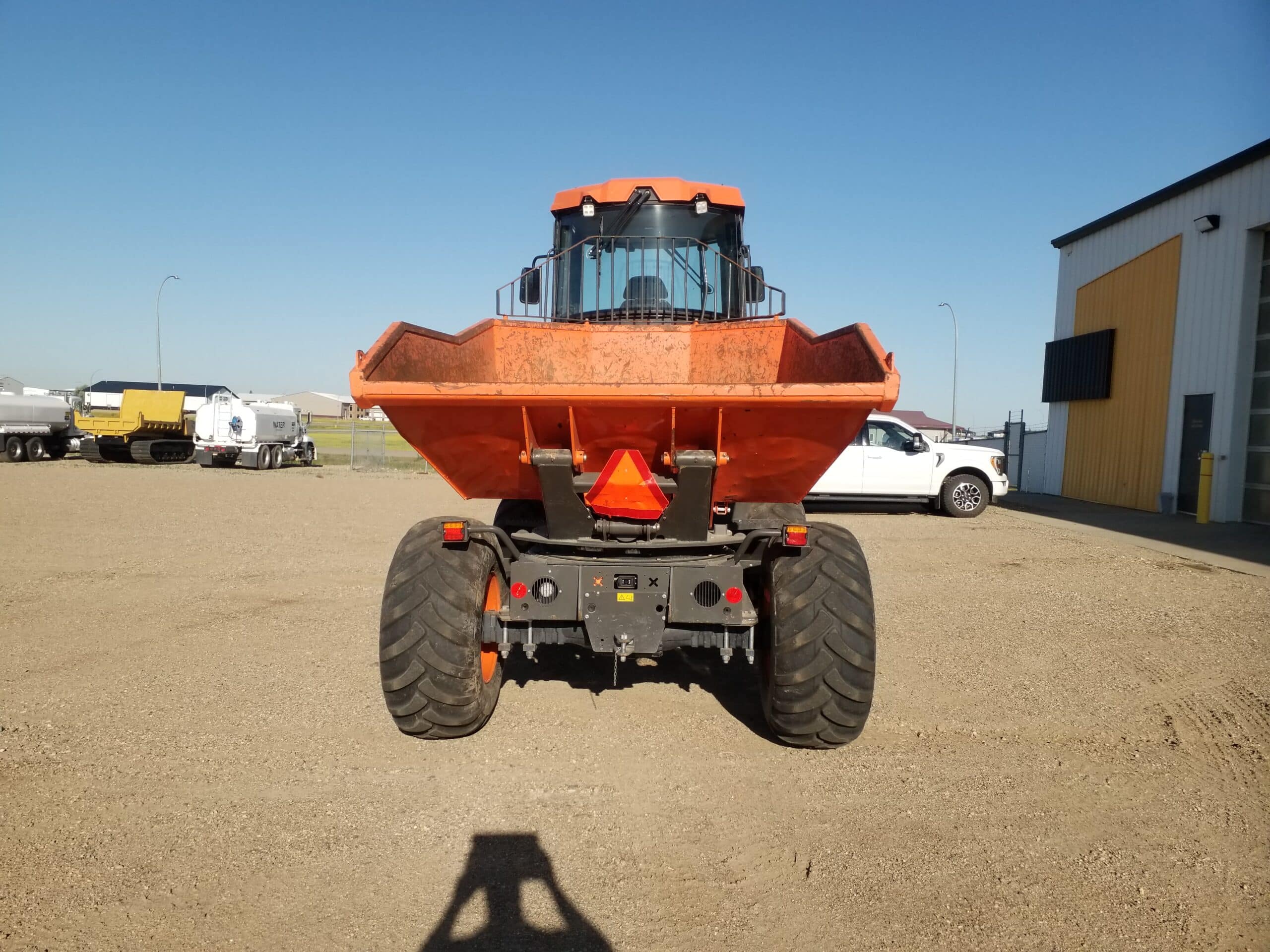  2021 AUSA DR1001 AHG at Conquest Equipment Saskatchewn