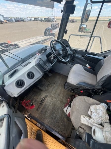  2019 DEERE 410E at Conquest Equipment Saskatchewn