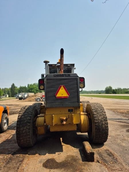  1998 Champion 740A at Conquest Equipment Saskatchewan