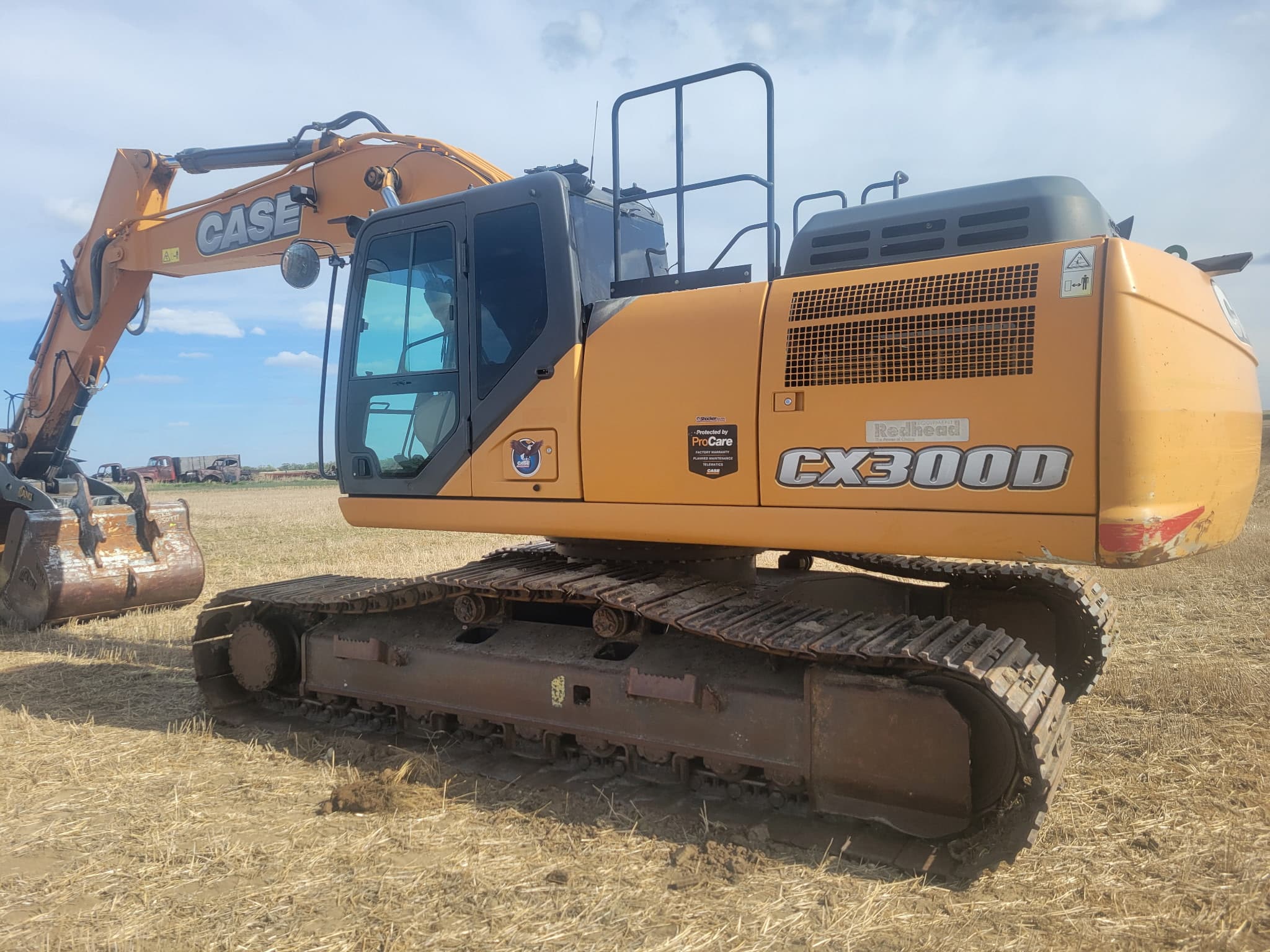  2017 CASE CX300D at Conquest Equipment Saskatchewan