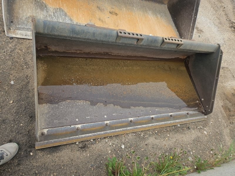  1998 Champion 740A at Conquest Equipment Saskatchewan