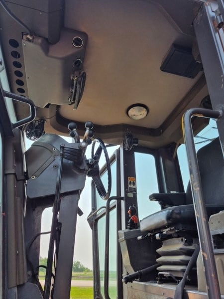  1998 Champion 740A at Conquest Equipment Saskatchewan
