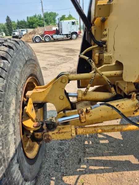  1998 Champion 740A at Conquest Equipment Saskatchewan