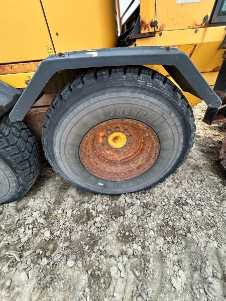  2008 VOLVO G960 at Conquest Equipment Saskatchewan