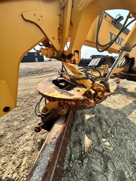  2008 VOLVO G960 at Conquest Equipment Saskatchewan