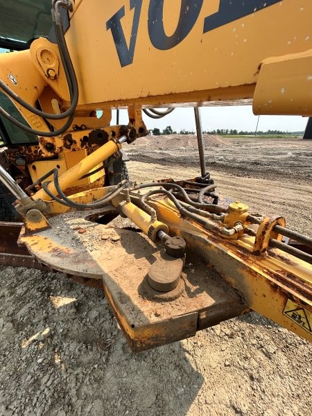  2008 VOLVO G960 at Conquest Equipment Saskatchewan