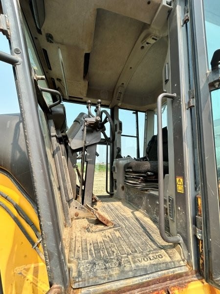 2008 VOLVO G960 at Conquest Equipment Saskatchewan